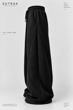 SUTRAK — WIDE FORM SWEATPANTS